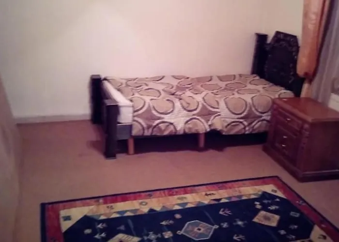 Outstanding Fully Furnished Apartment At Best Location In Amán admite animales